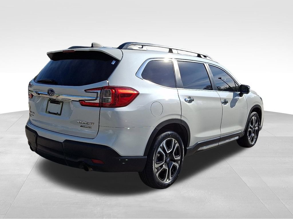 Used 2023 Subaru Ascent Touring image 6