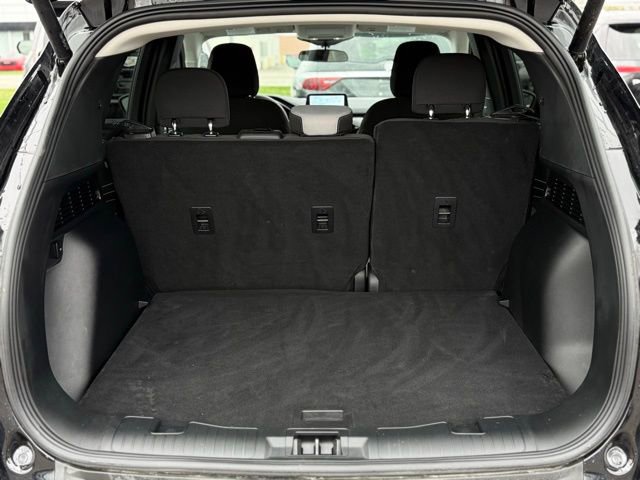 Certified 2024 Ford Escape Active AWD/4WD image 34