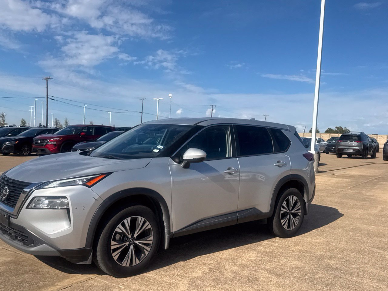 Certified 2023 Nissan Rogue SV FWD image 13