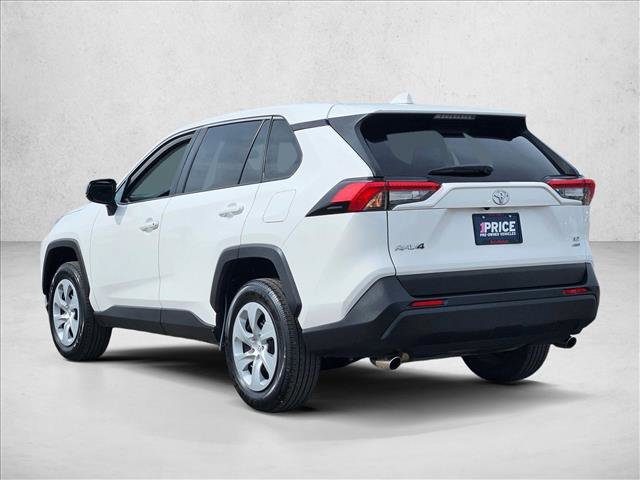 Used 2025 Toyota RAV4 LE image 7