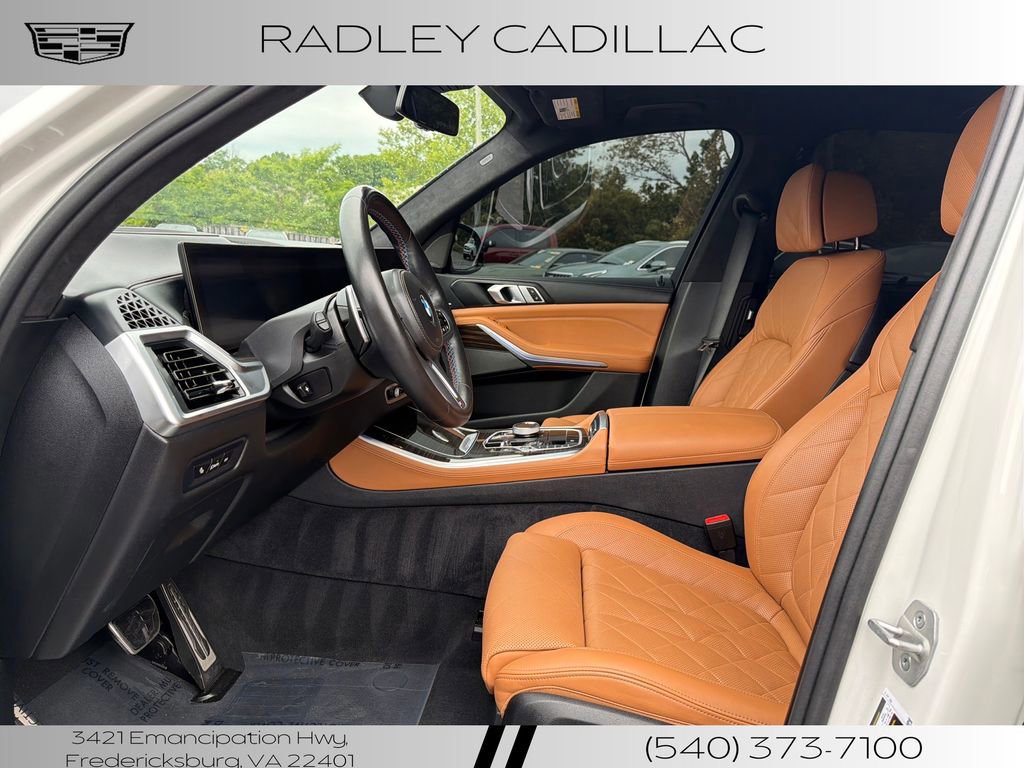 Used 2024 BMW X5 M60i AWD/4WD image 3