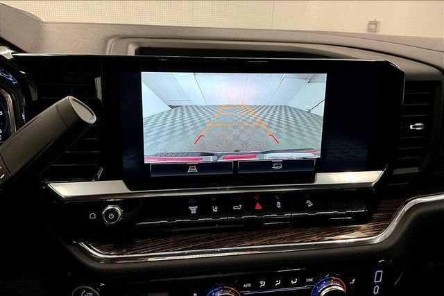 Used 2024 GMC Sierra 3500 SLE w/ SLE Convenience Package AWD/4WD image 29