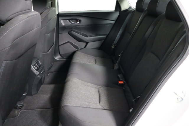Used 2025 Honda Accord SE image 15