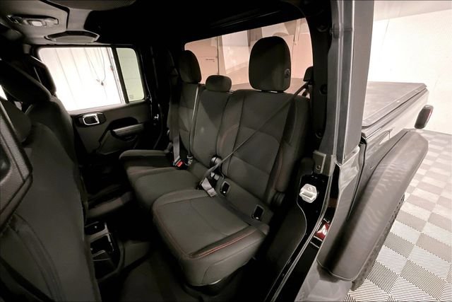 Used 2023 Jeep Gladiator Rubicon w/ Cold Weather Group AWD/4WD image 23