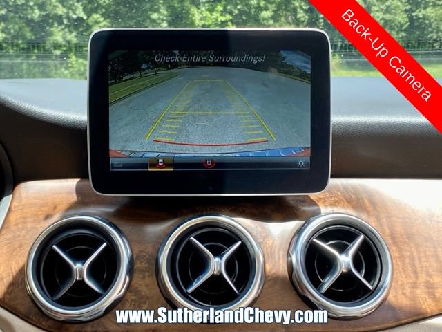 Used 2020 Mercedes-Benz GLA 250 4MATIC image 32
