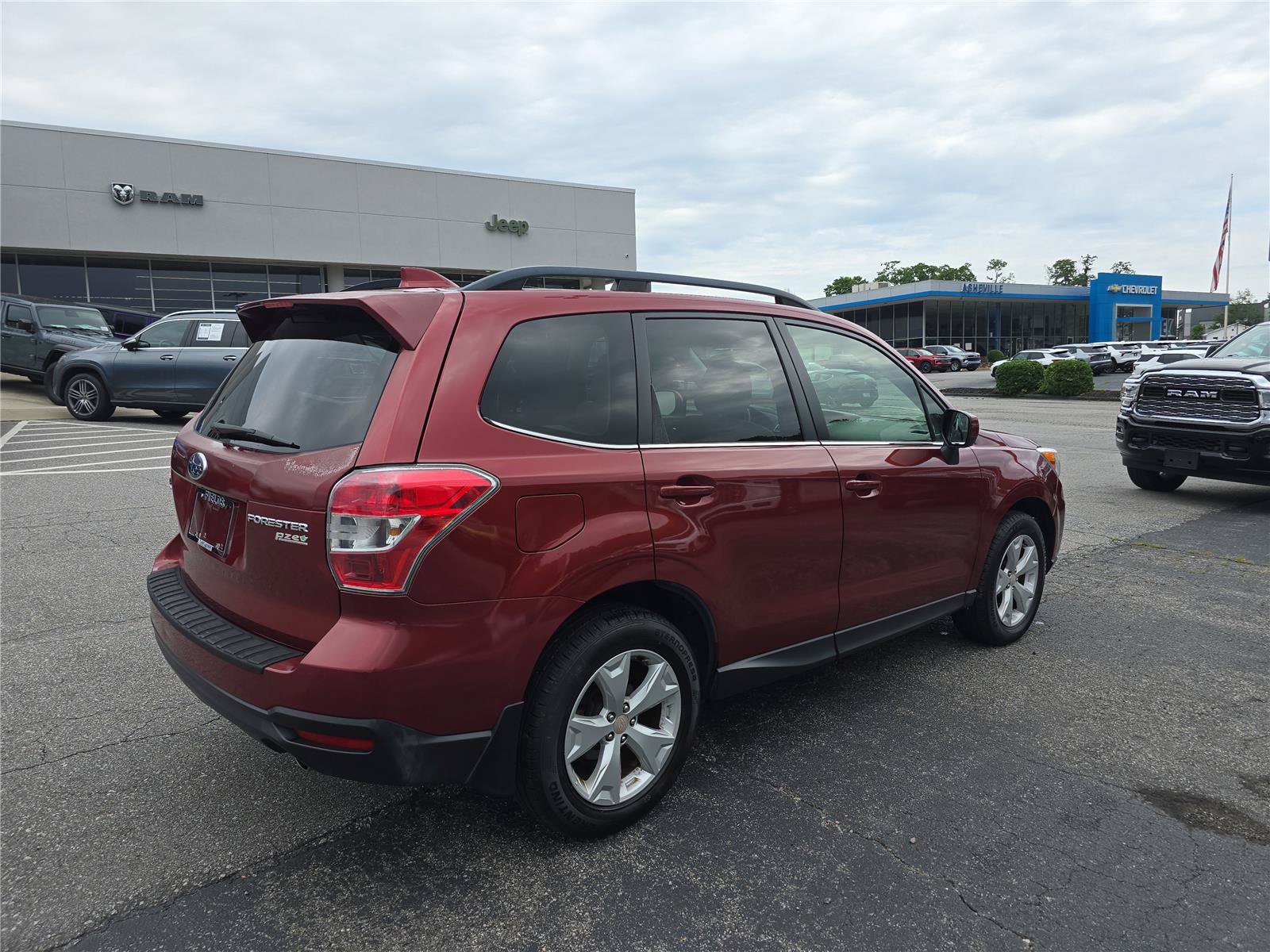 Used 2016 Subaru Forester 2.5i Limited w/ Protection Package #2 AWD/4WD image 3
