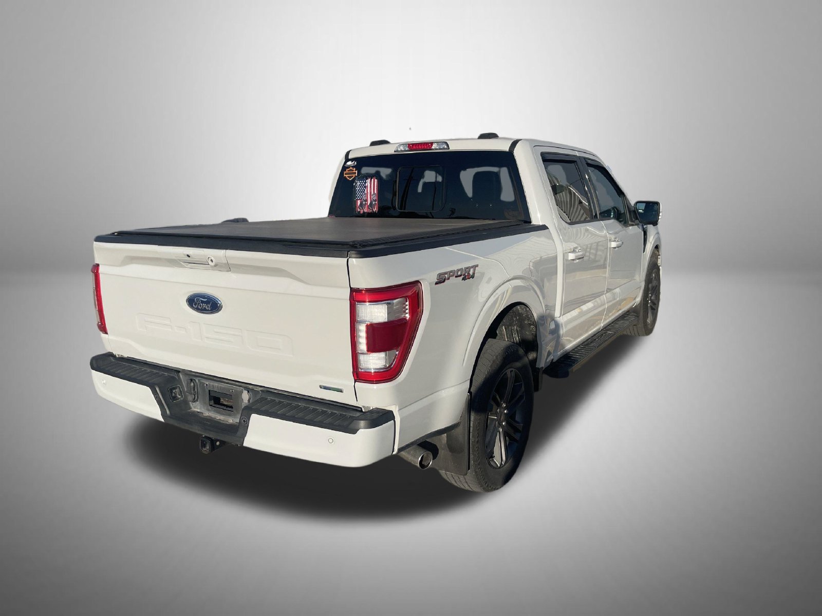 Used 2023 Ford F150 Lariat AWD/4WD image 3