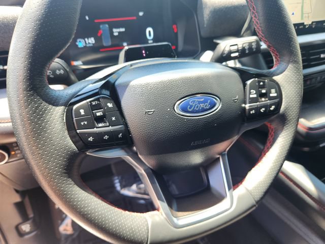 Used 2025 Ford Explorer ST-Line w/ ST-Line Street Pack AWD/4WD image 20