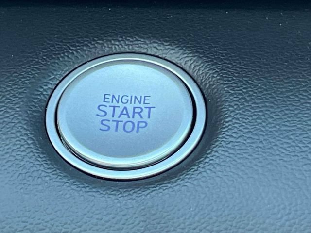Certified 2023 Hyundai Elantra SEL FWD image 29
