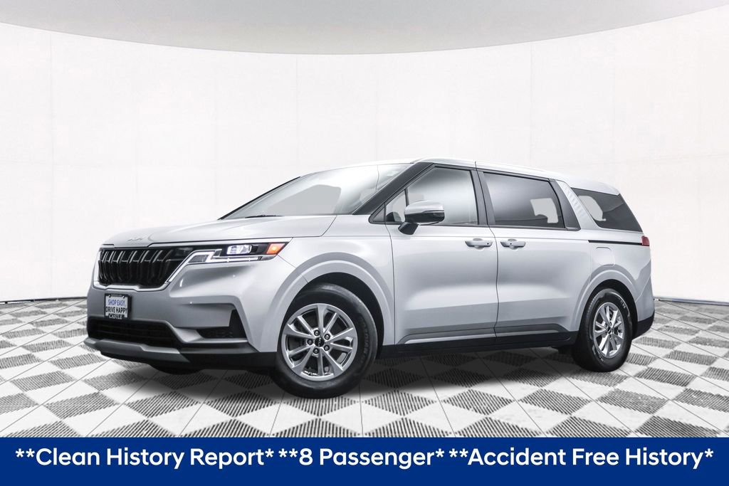 Used 2022 Kia Carnival LX image 2