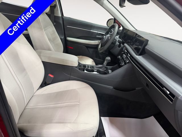 Used 2025 Hyundai Sonata SE FWD image 16