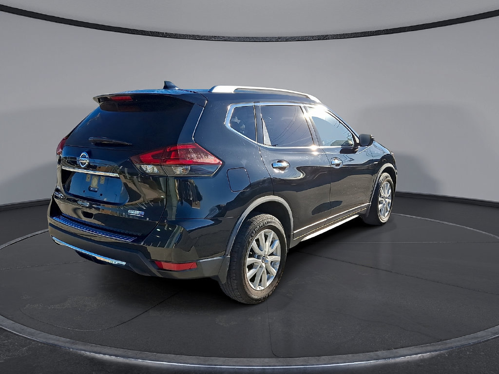 Used 2020 Nissan Rogue S w/ Special Edition Package FWD image 31