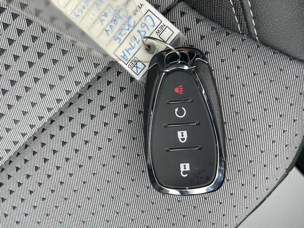 Certified 2025 Chevrolet Trax LT w/ LT Convenience Package image 29