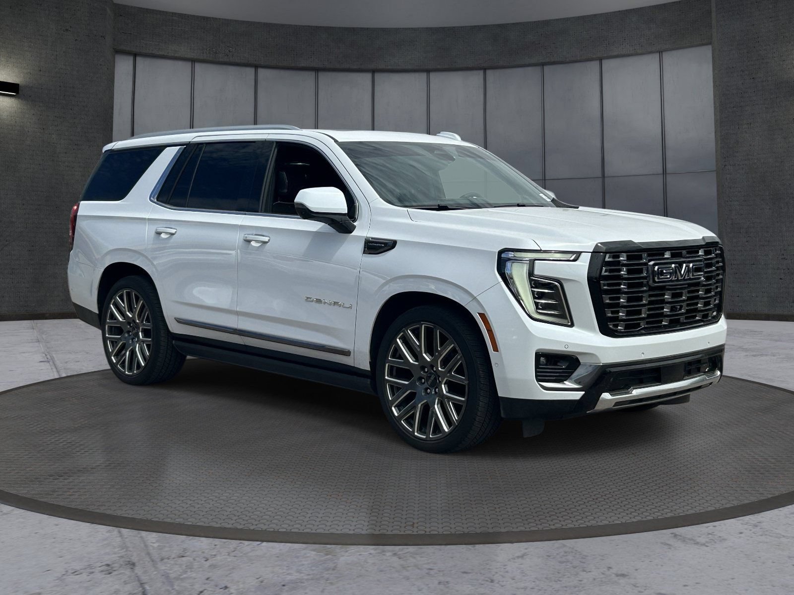 Certified 2026 GMC Yukon Denali Ultimate AWD/4WD image 8