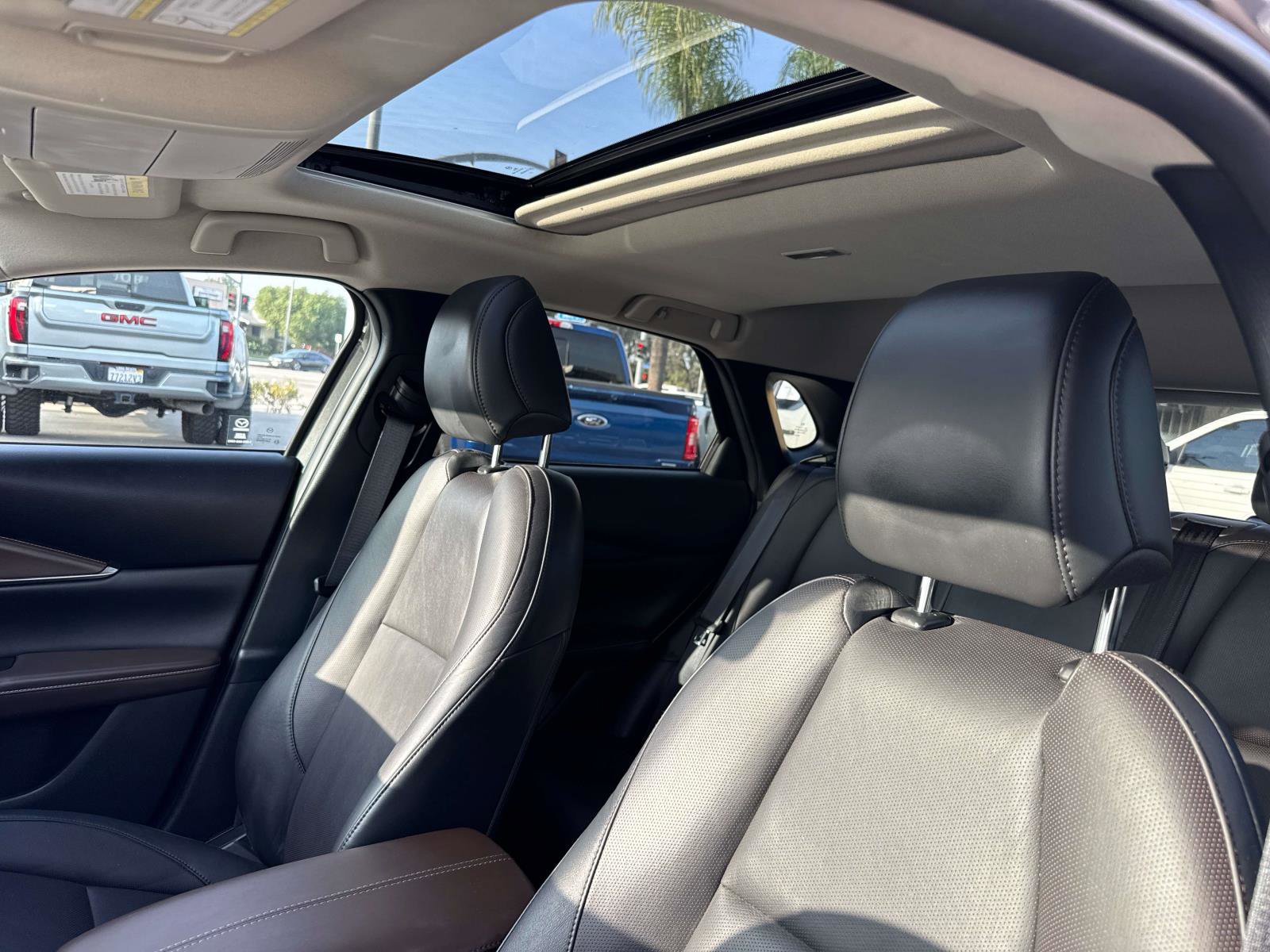 Certified 2025 MAZDA CX-30 2.5 Turbo w/ Premium Plus Pkg image 28