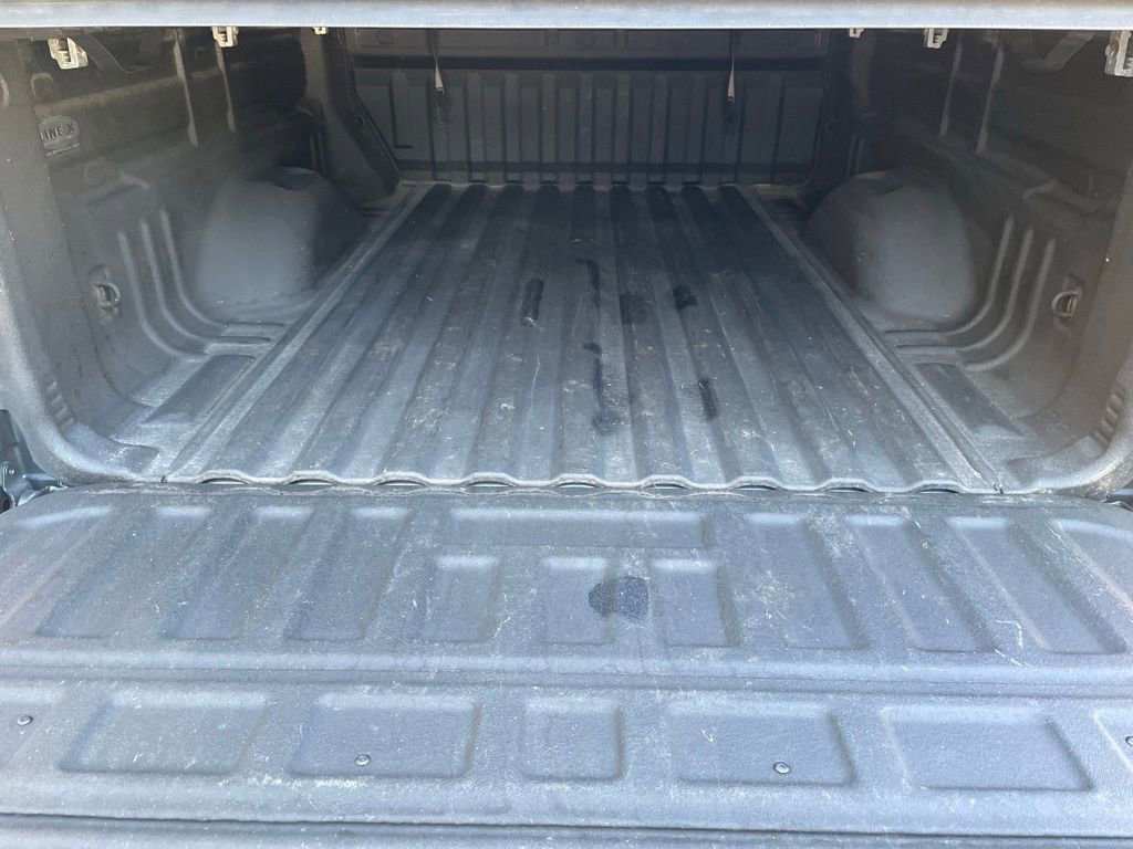 Used 2016 Chevrolet Colorado Z71 AWD/4WD image 9