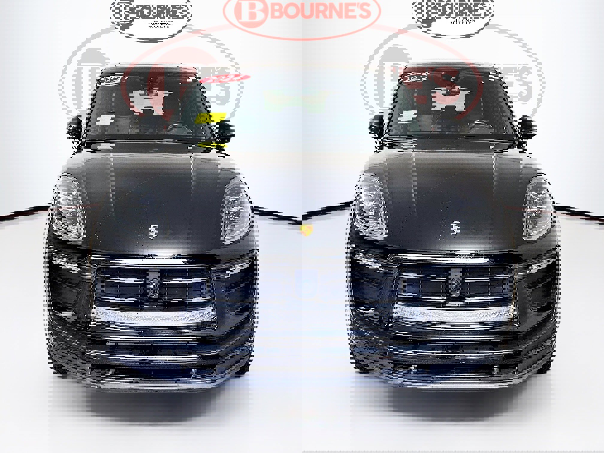 Used 2024 Porsche Macan image 7