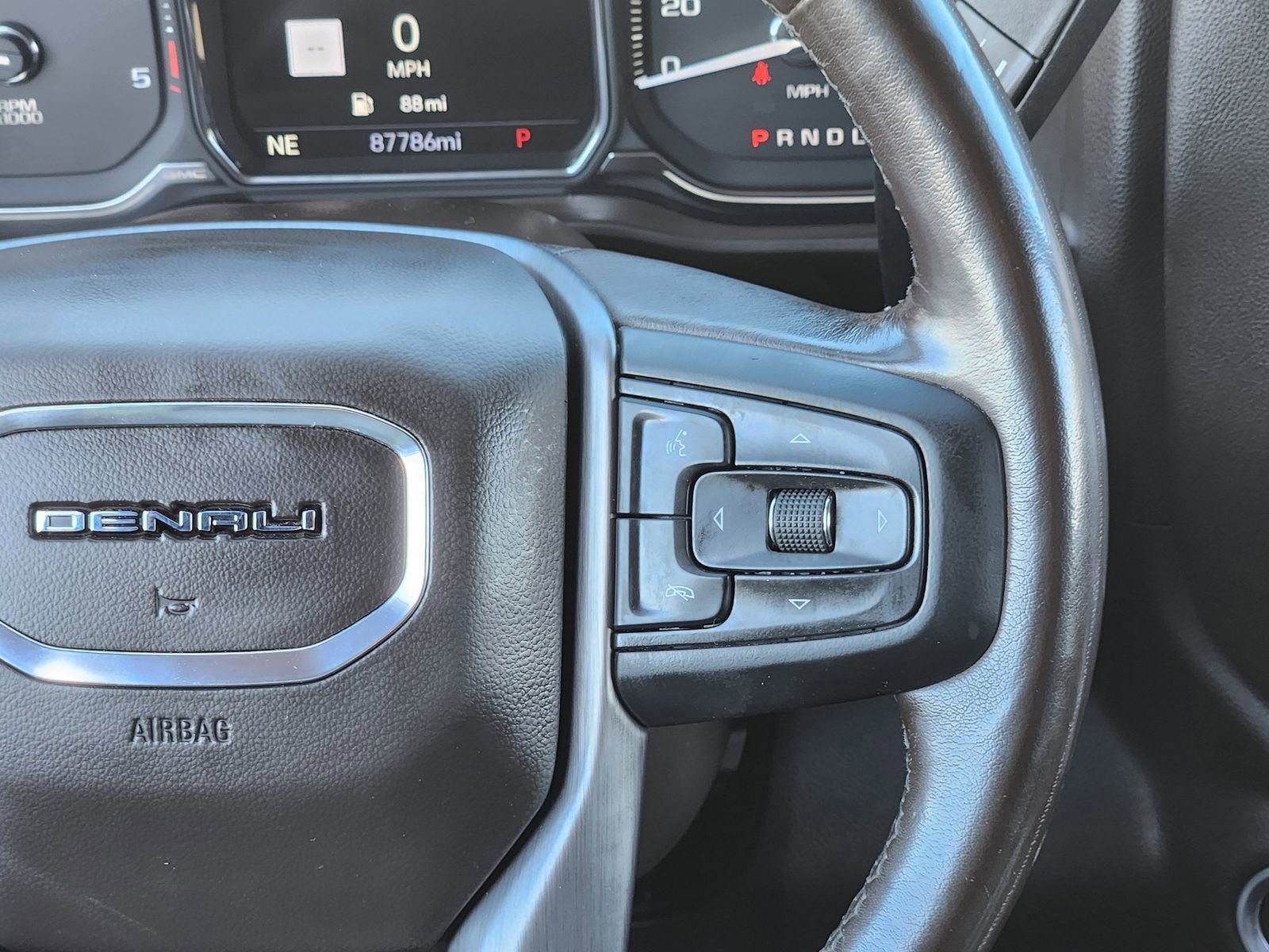 Used 2023 GMC Sierra 2500 Denali w/ Denali Ultimate Package image 34