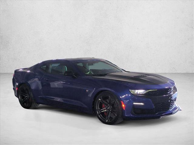 Used 2019 Chevrolet Camaro SS RWD image 3