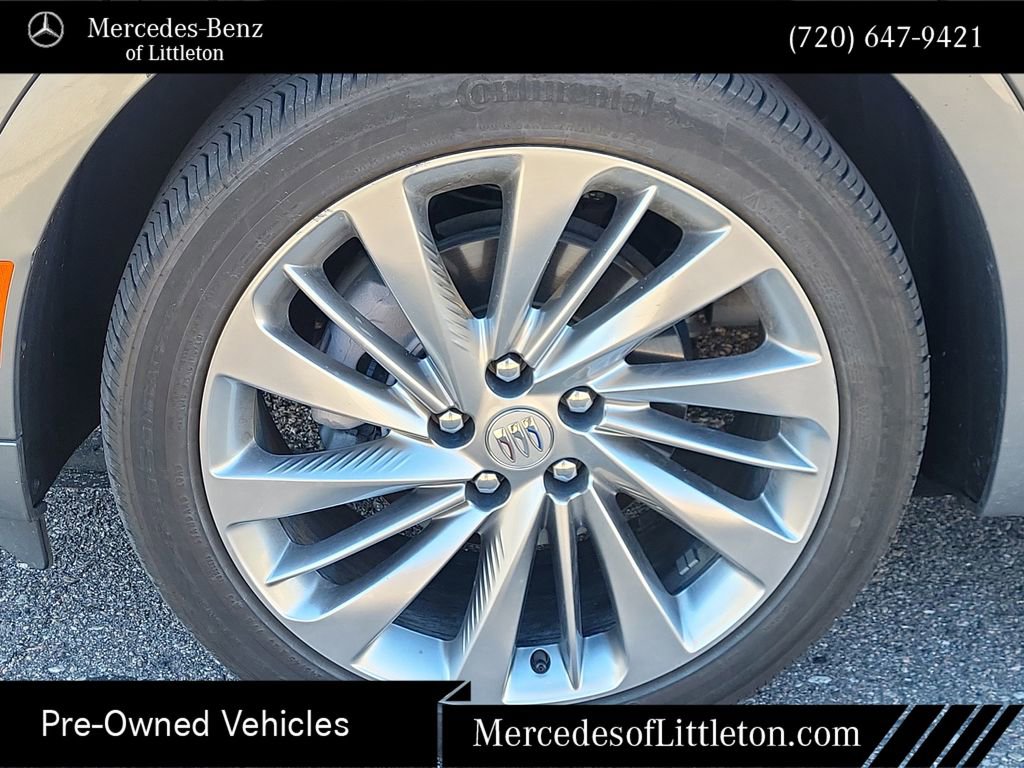 Used 2024 Buick Envision Avenir AWD/4WD image 10