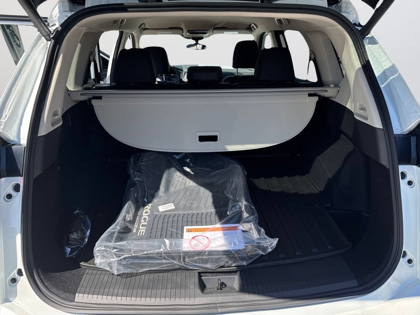 New 2026 Nissan Rogue SV AWD/4WD image 35
