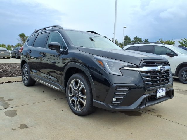 New 2026 Subaru Ascent Limited AWD/4WD image 3