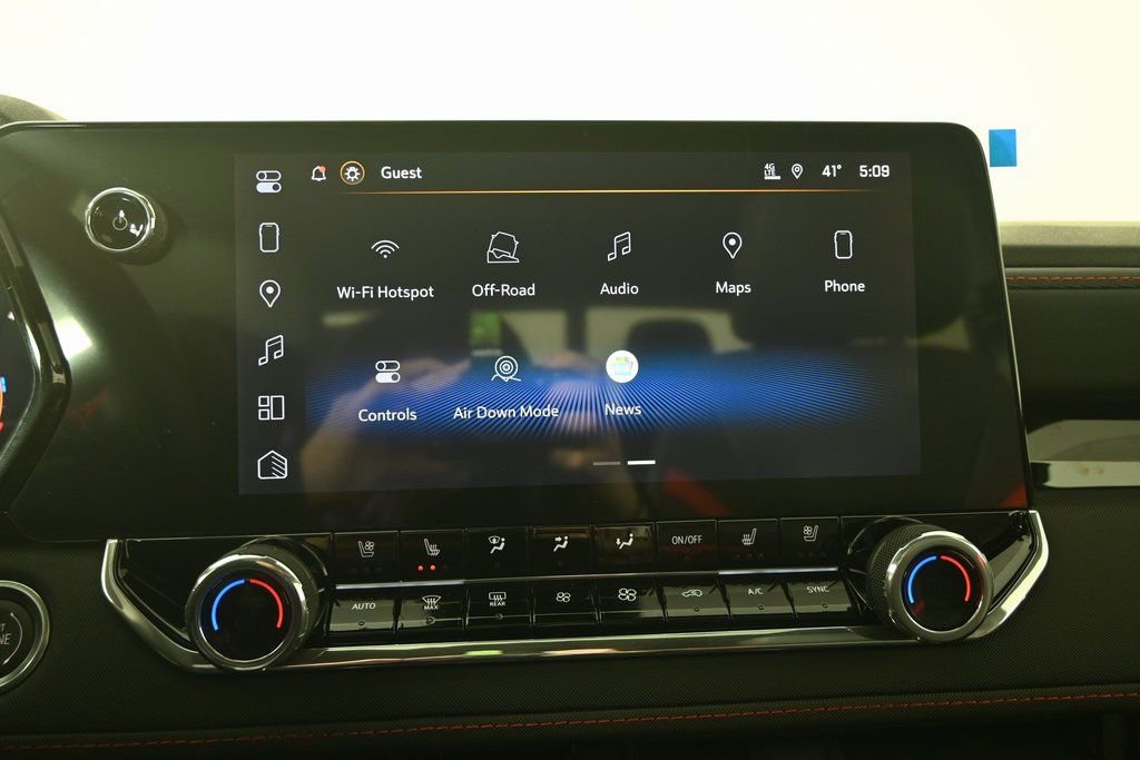 New 2026 Chevrolet Colorado Z71 w/ Technology Package AWD/4WD image 28