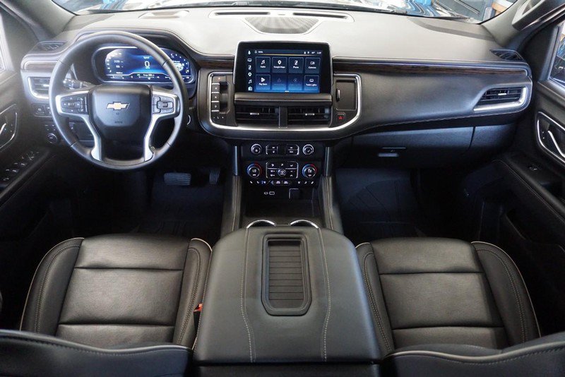 Used 2023 Chevrolet Tahoe Premier AWD/4WD image 40
