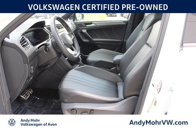 Used 2023 Volkswagen Tiguan SE R-Line FWD image 16