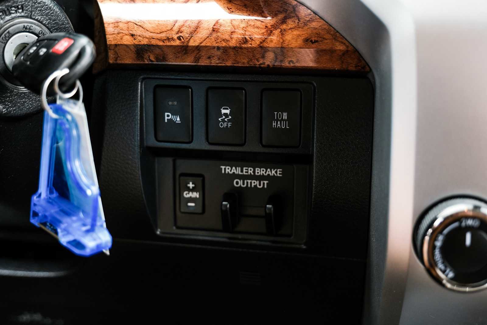 Used 2019 Toyota Tundra 1794 Edition AWD/4WD image 28