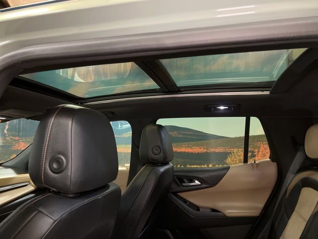 Used 2025 Chevrolet Equinox ACTIV w/ Safety and Technology Package image 52