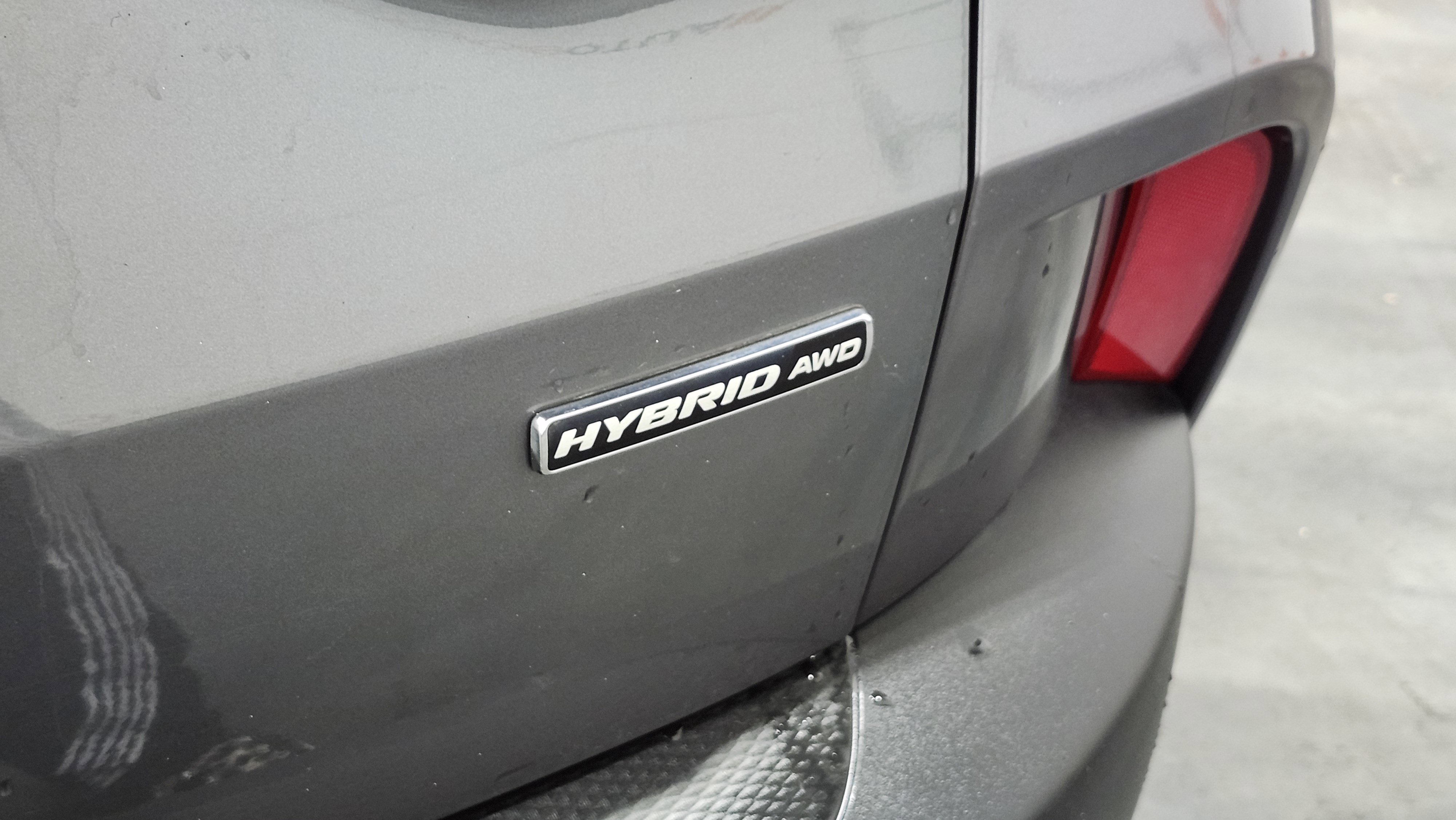 Used 2021 Ford Escape SE image 19