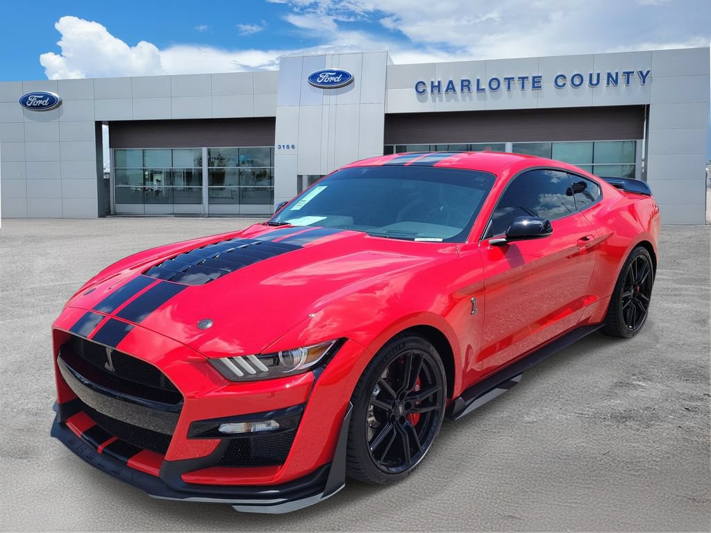 Used 2021 Ford Mustang Shelby GT500 w/ Technology Package RWD image 2