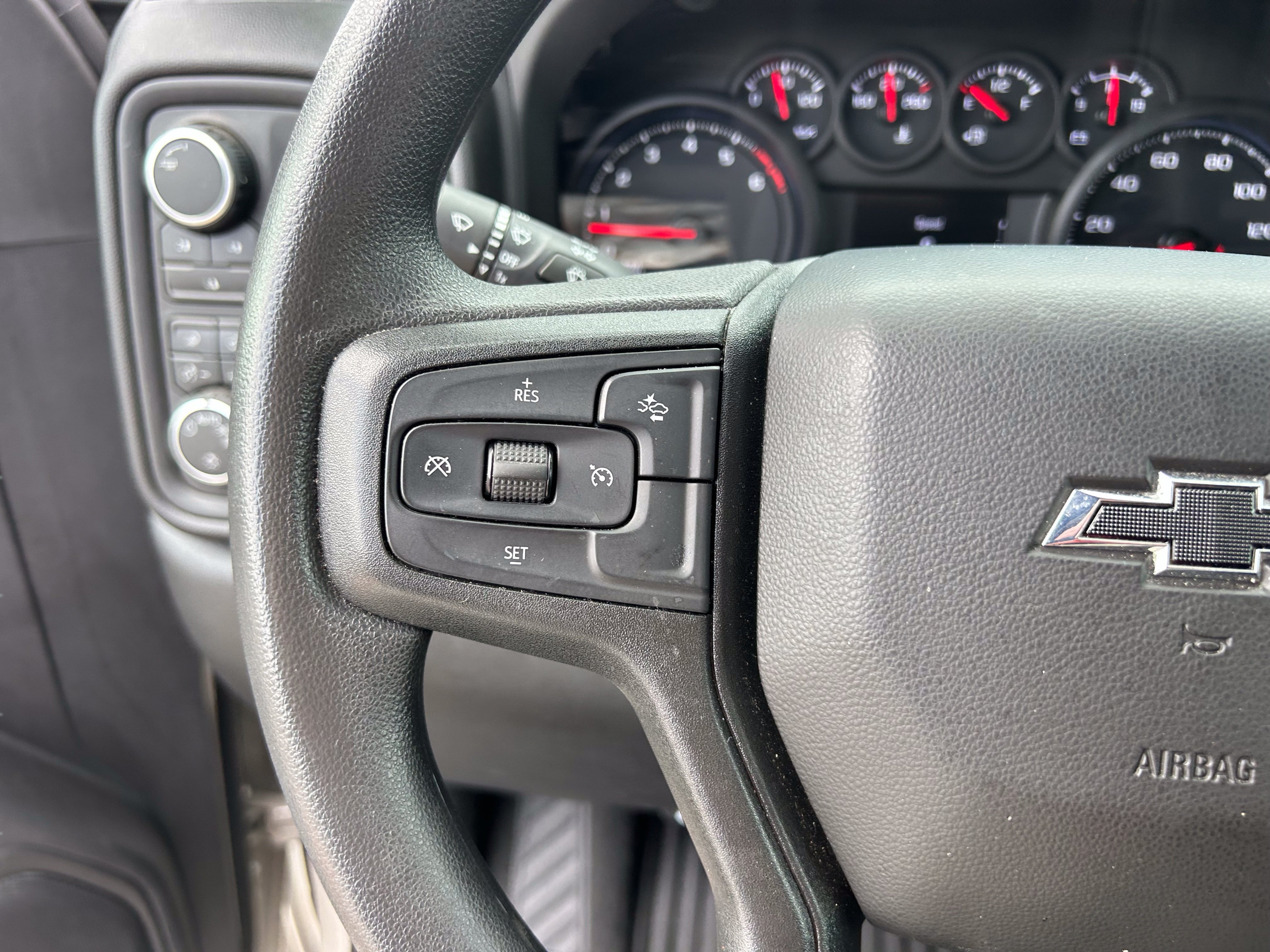 Used 2026 Chevrolet Silverado 2500 Custom w/ Custom Value Package AWD/4WD image 29