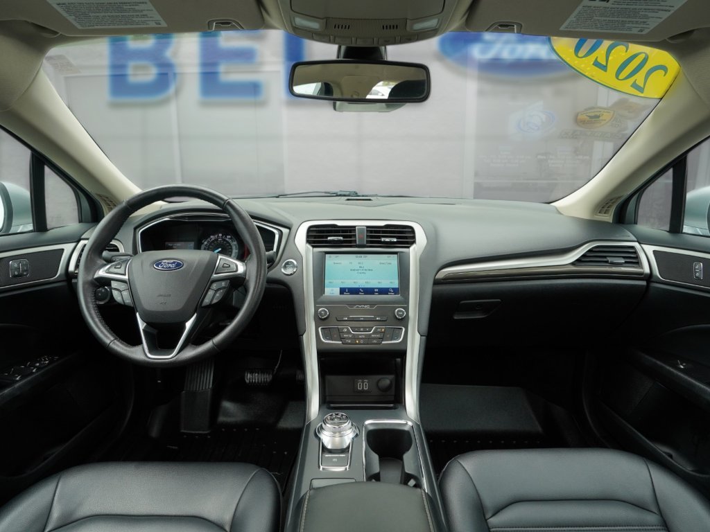Used 2020 Ford Fusion SEL FWD image 26