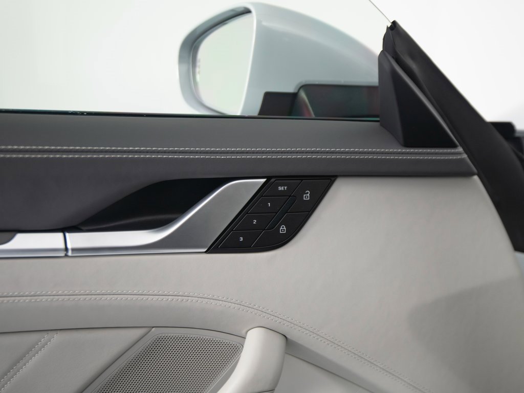 Certified 2025 Porsche 911 Carrera S image 18