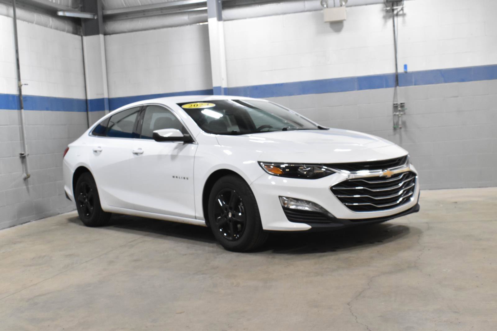 Used 2024 Chevrolet Malibu LT image 28