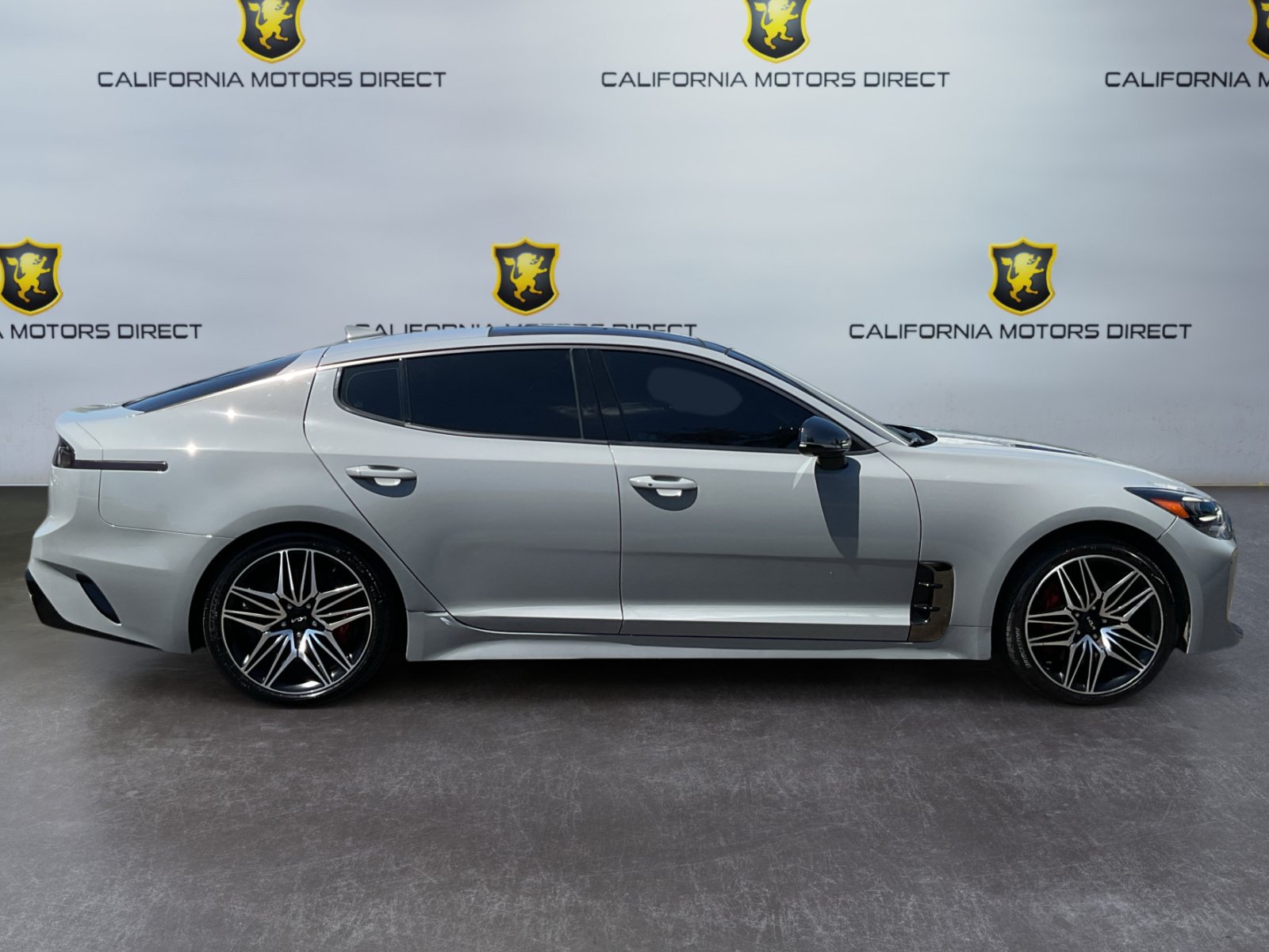 Used 2022 Kia Stinger GT1 w/ Red Interior Color Package AWD/4WD image 4