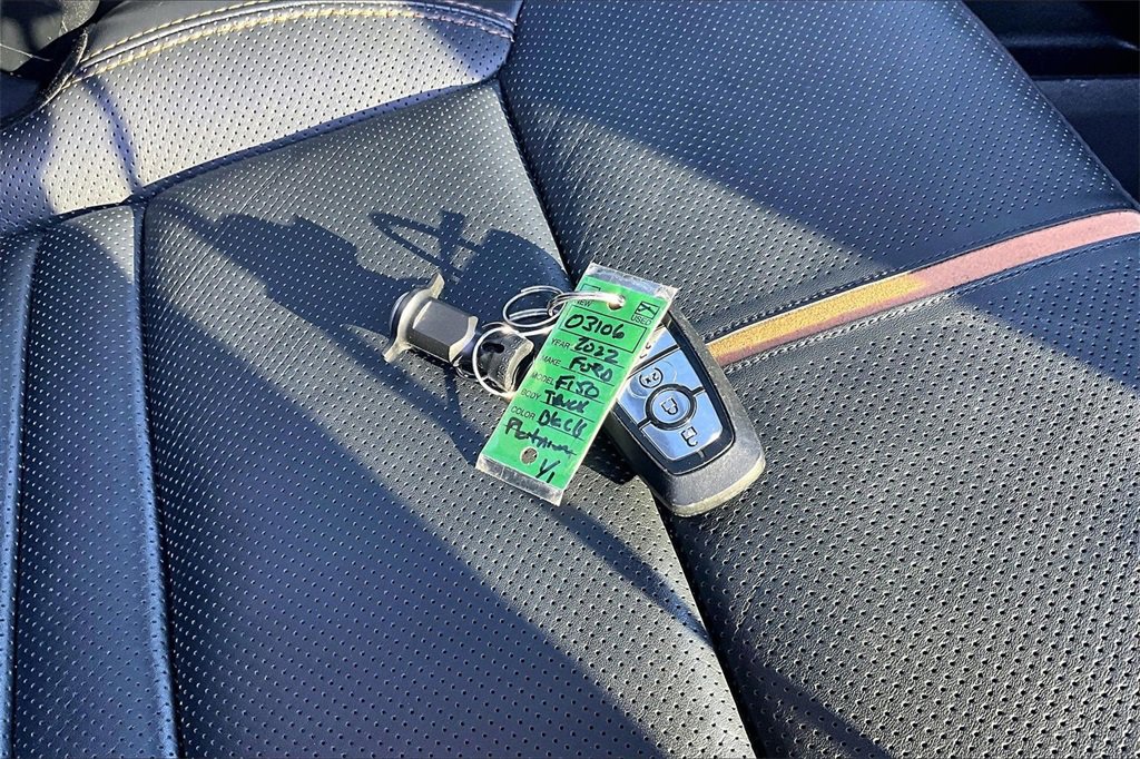 Used 2022 Ford F150 Platinum w/ Equipment Group 701A High image 11