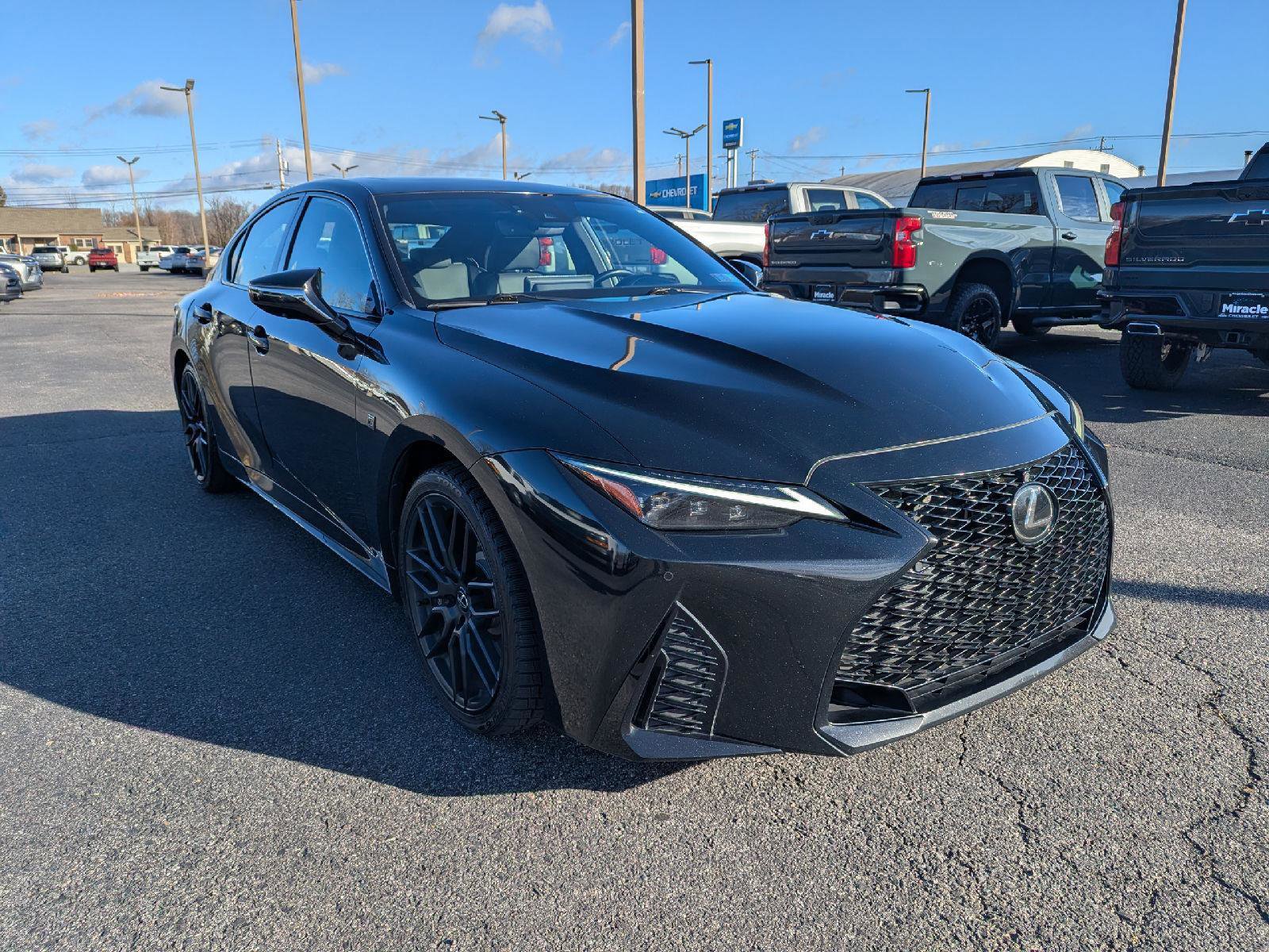 Used 2023 Lexus IS 500 image 31