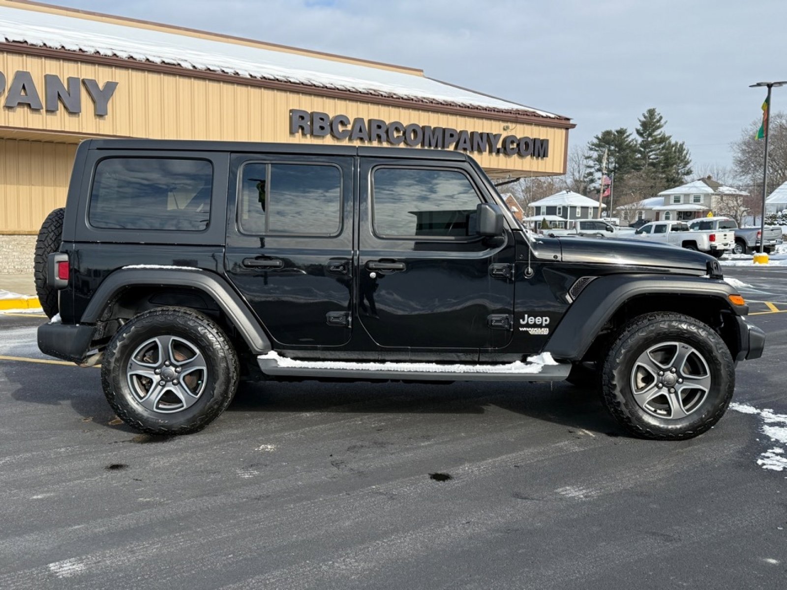Used 2019 Jeep Wrangler Unlimited Sport w/ Cold Weather Group image 9