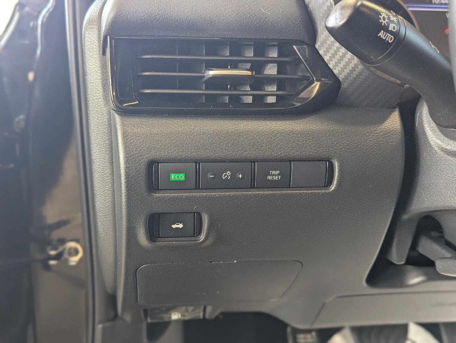 Used 2023 Nissan Sentra SV w/ All-Weather Package FWD image 26