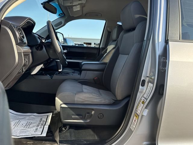 Used 2015 Toyota Tundra SR5 w/ TRD Off Road Package image 18