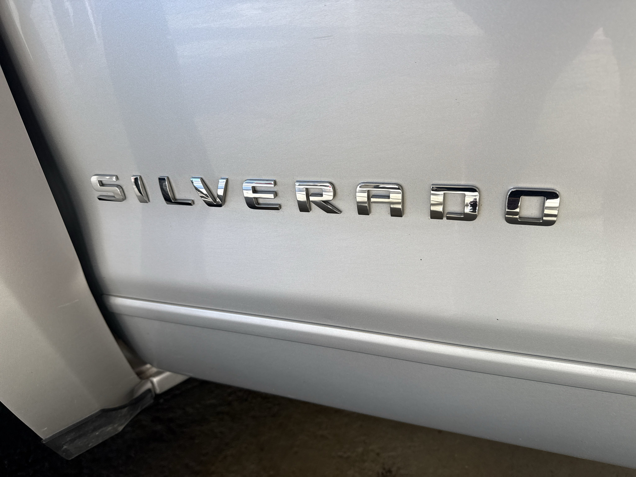 Used 2017 Chevrolet Silverado 1500 LT w/ All Star Edition AWD/4WD image 41