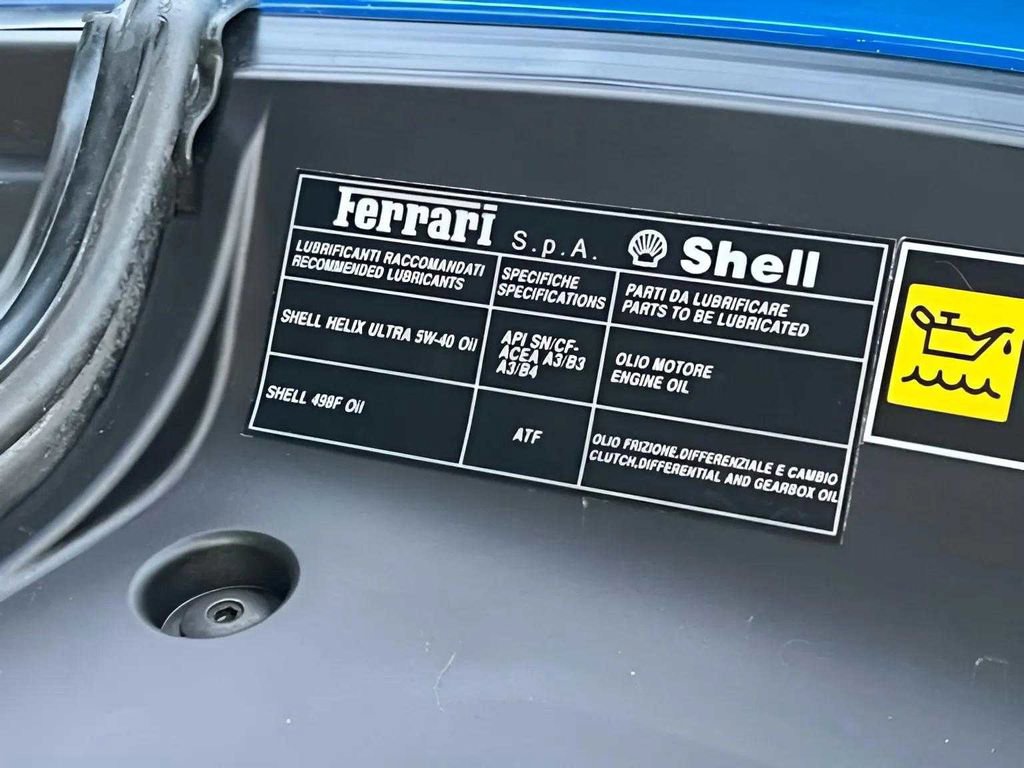 Used 2024 Ferrari Roma Spider image 39