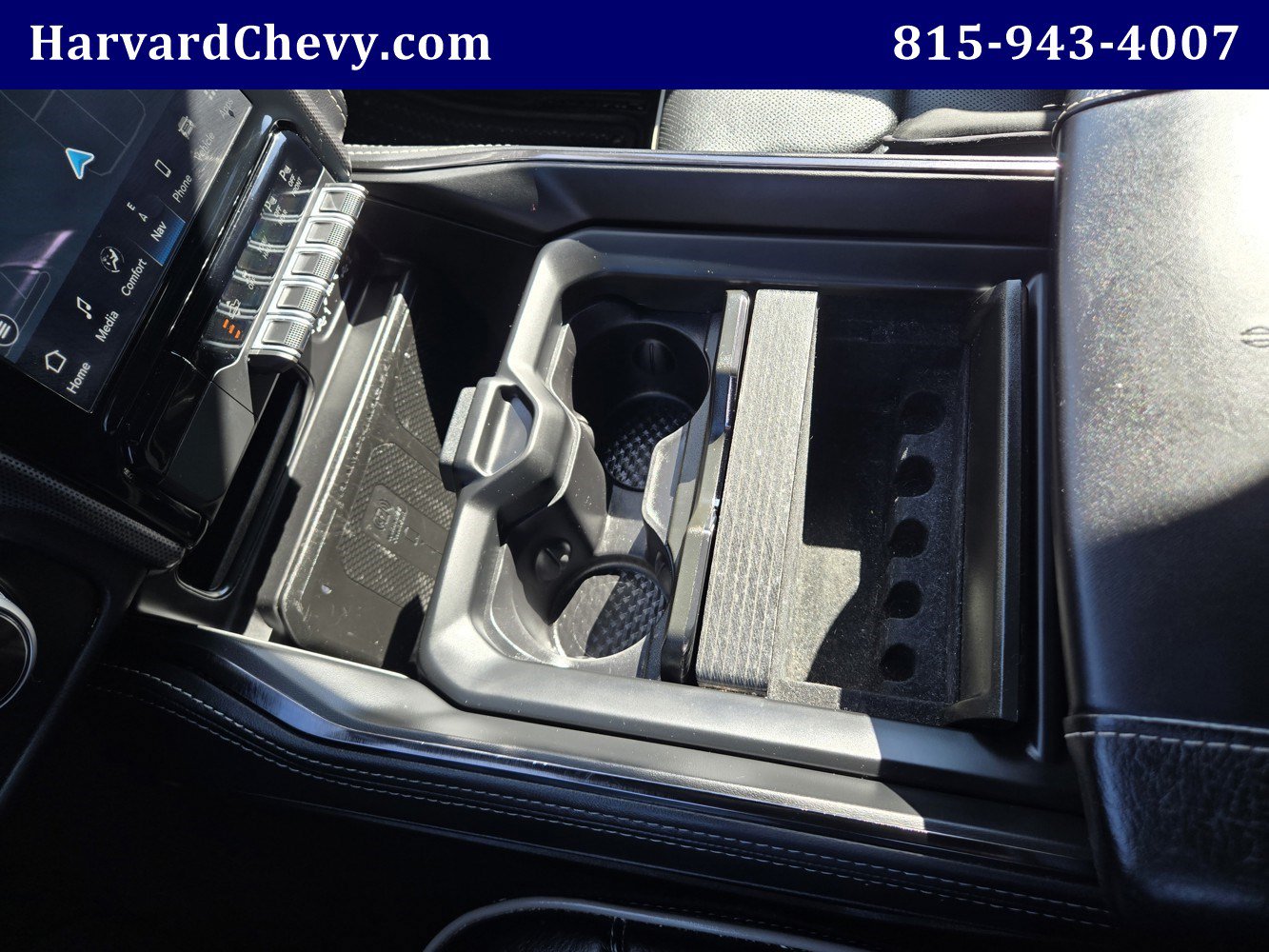 Used 2022 RAM 1500 Limited w/ Body-Colour Bumper Group AWD/4WD image 12