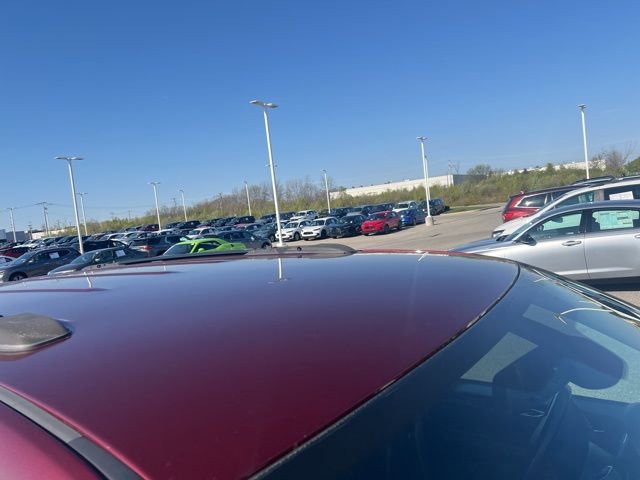 Used 2019 Dodge Grand Caravan SXT image 4