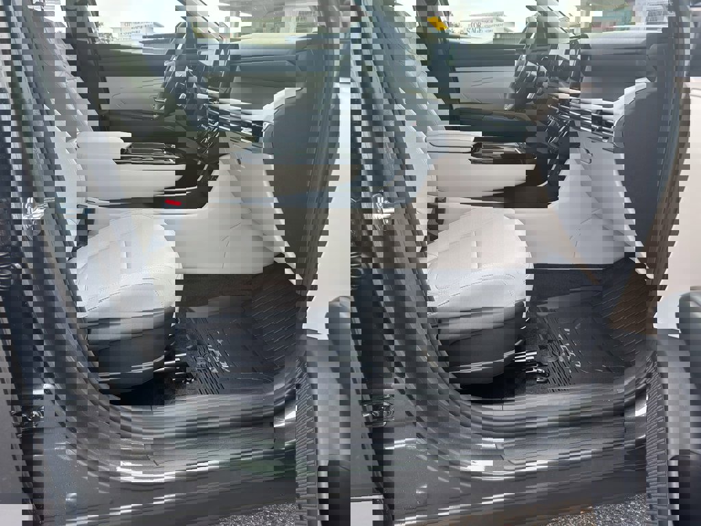 New 2026 Hyundai Tucson Blue SE image 16