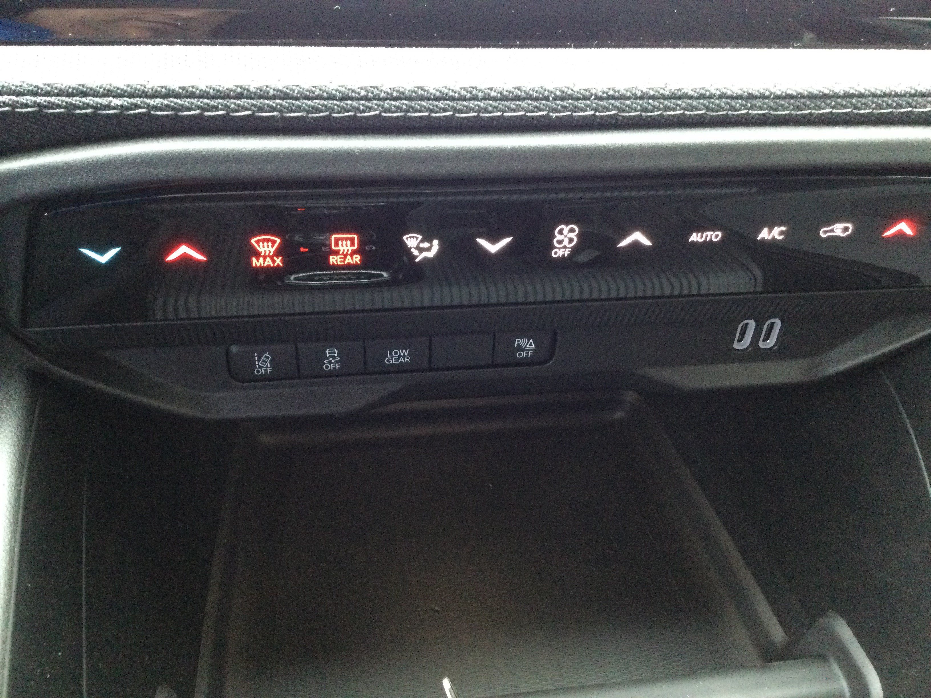 New 2026 Jeep Cherokee Laredo AWD/4WD image 11