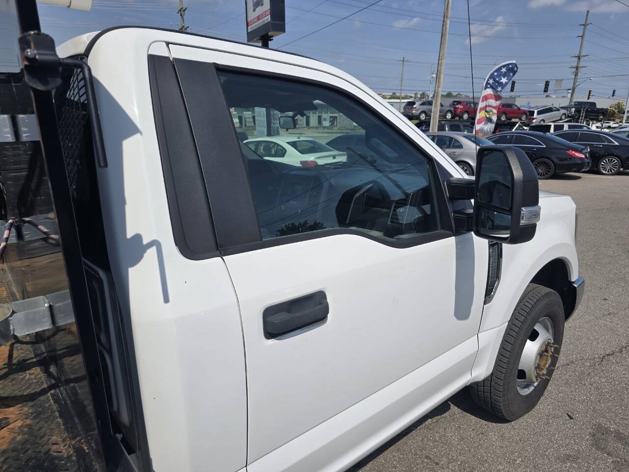 Used 2018 Ford F350 XL w/ Power Equipment Group RWD image 19